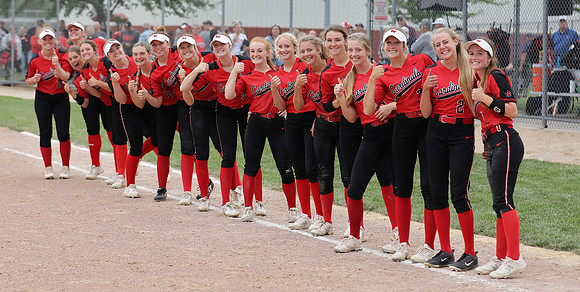 6 Carly Gross (61)