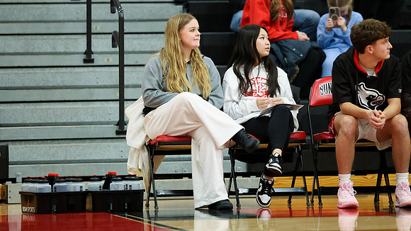 Manager Kayla Smith (11)
