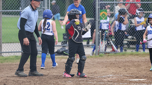 5-21-24 Ariella Baseball Game  (55)