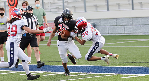38 Nick Mathura vs. Appleton East  (24)