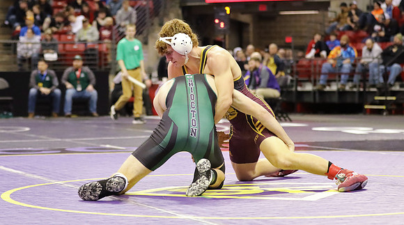 Waterloo 160 lbs. Trevor Firari Match #1 State Tournament 2023  (17)