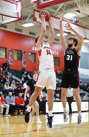 14 Ben Olson (70)