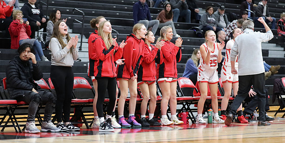 Manager Malia Daveler  (4)