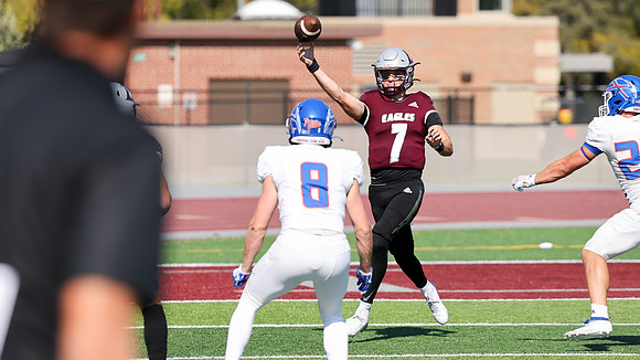 7 Zach Weir (15)