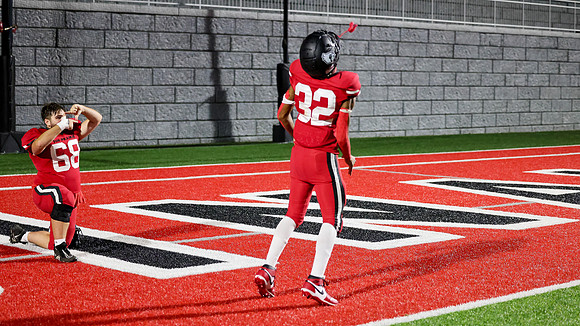 32 Caleb Burdick (12)