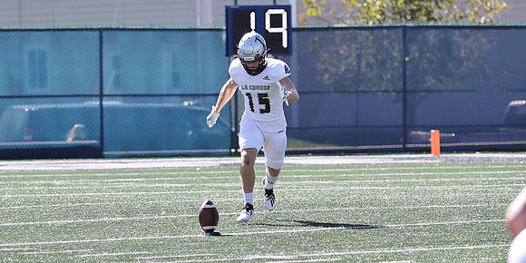 15 Ryan Bierne (46)