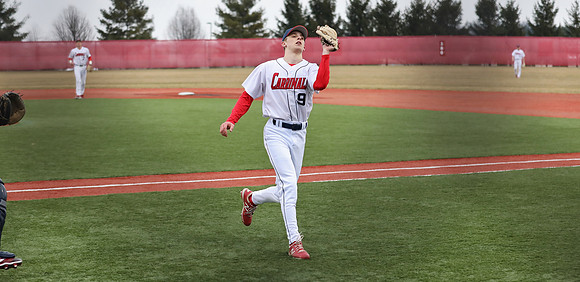 9 Evan Richmond  (38)