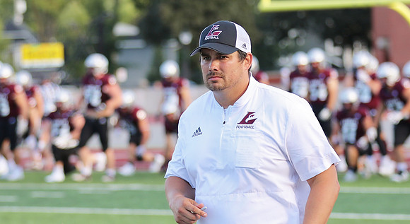 Coach Matt Janus  (34)
