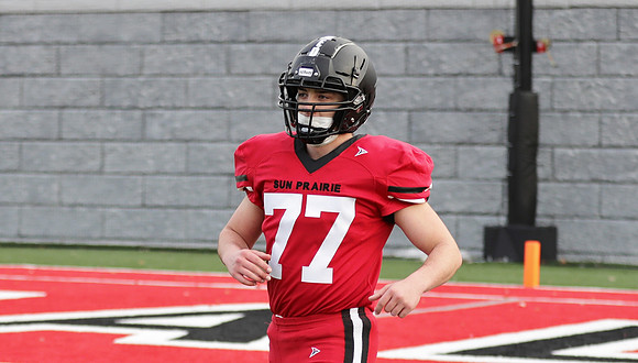 77 Kyle Kaltenberg  vs. Verona  (5)