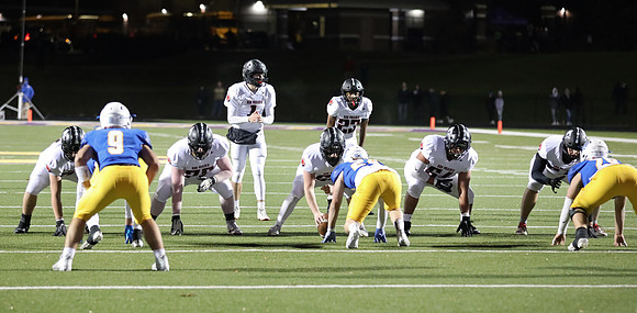 11-12-21 VS. Mukwonago LEVEL 4 Playoff (35)