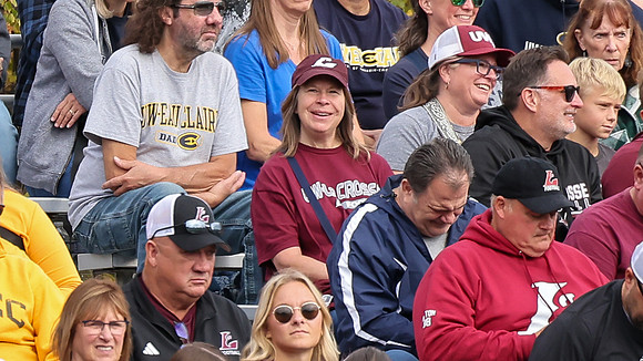 10-19-24 EAGLES vs. UW Eau Claire (1200)