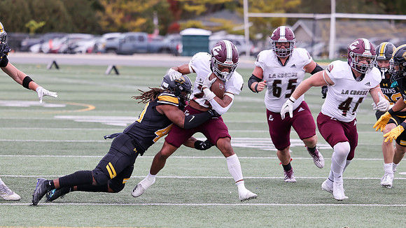 24 Najeh Mitchell (11)