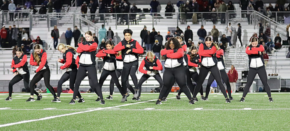 11-5-21 Varsity Dance at Varsity Football Level 3 Playoff game (67)