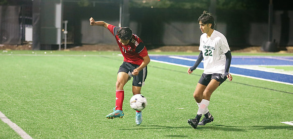 11 Ethan Correa (73)
