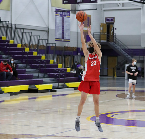 Freshman Red vs. Oconomowoc 2-6-21 (10)