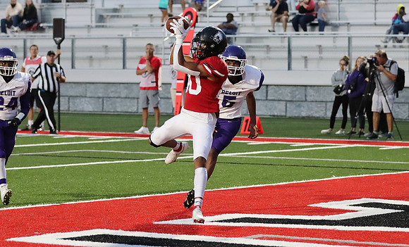 80 Tyus Wills (5)