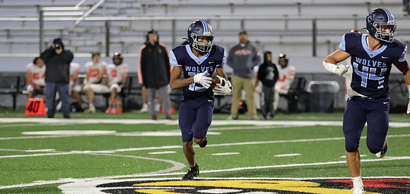 19 Daniel Wilson (6)