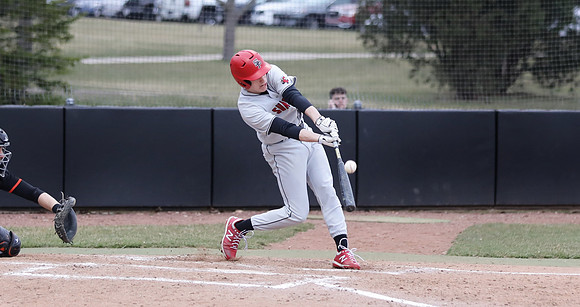 9 Evan Richmond  (1)