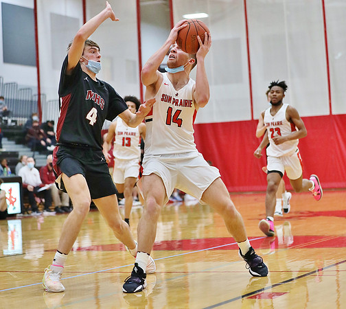 14 Ben Olson (66)