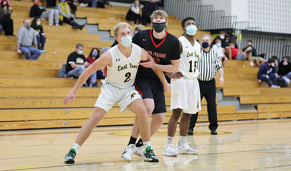 52 Parker Olson 2021 vs. East Troy