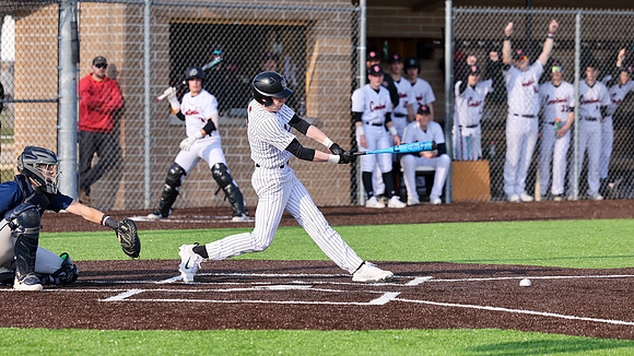 4-11-25 VARSITY vs. Sun Prairie West (39)