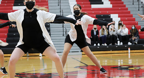 JV Dance 1-13-22 at JV Basketball Game  (47)