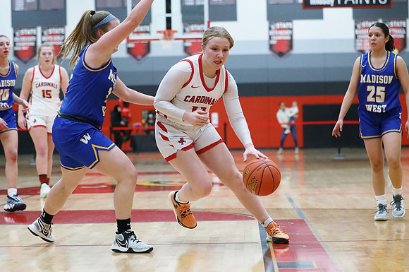 2-18-23 VARSITY SENIOR Lucy Strey NIGHT) vs. Madison West    (61)
