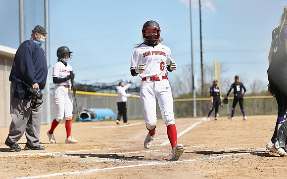 6 Carly Gross (5)