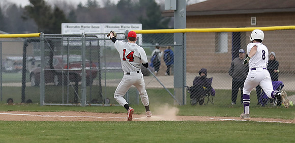 4-29-22 Varsity vs. Waunakee (36)
