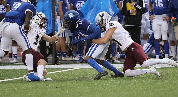 21  Jake Schara (22)