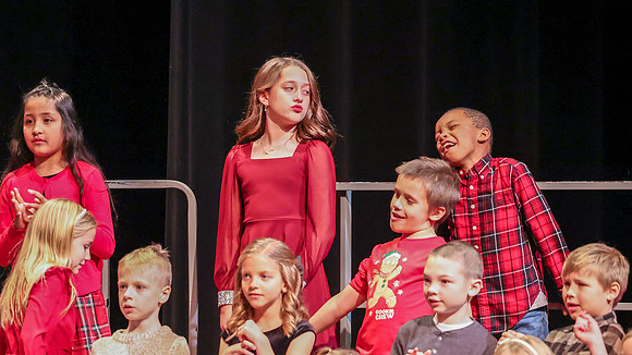 12 -9-24 Kyla School Winter Concert (16)