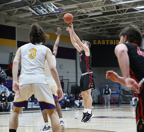 14 Ben Olson  (69)