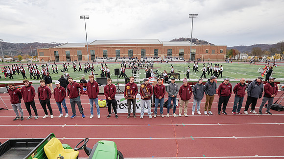 11-9-24 UW La Crosse Football vs. UW Whitewater (12)