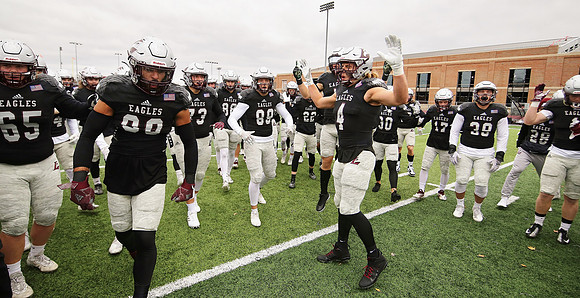 11-13-21 vs. UW Eau Claire  SENIOR DAY & ARMED FORCES DAY  (11)