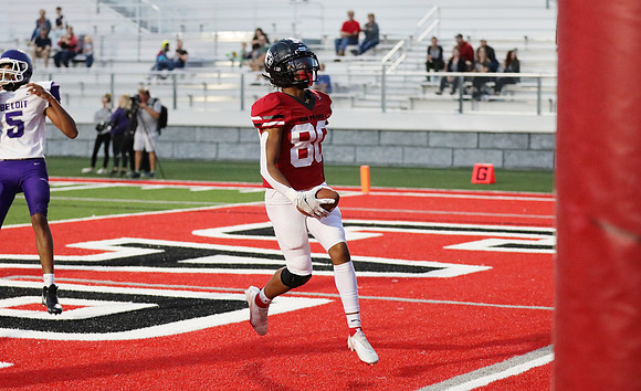 80 Tyus Wills (12)