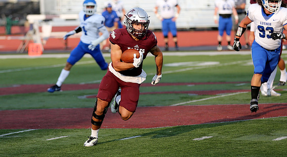 6 Mike Santucci (9)