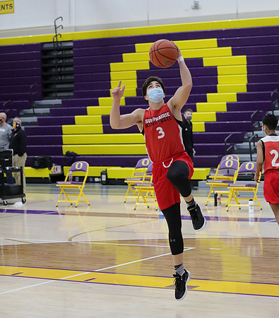 Freshman Red vs. Oconomowoc 2-6-21 (13)