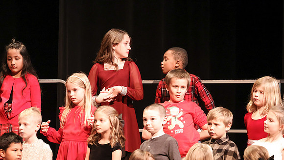 12 -9-24 Kyla School Winter Concert (49)