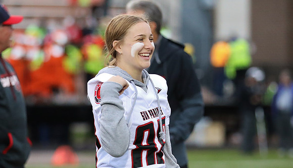 Manager Cari Whetten  (6)