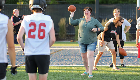 8-10-22 Impactful Woman at Practice Night  (40)