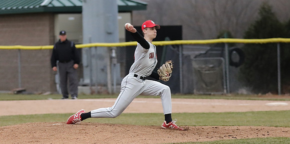 9 Evan Richmond  (5)