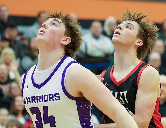 VARSITY Sectional Final vs. Sun Prairie East (35)