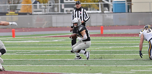 11-13-21 vs. UW Eau Claire  SENIOR DAY & ARMED FORCES DAY  (79)