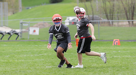 4-11-21 8th Grade Longley SH vs. 8th Grade White SH  (130)