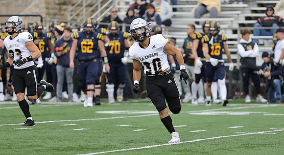 30 Gabe Lynch  (7)