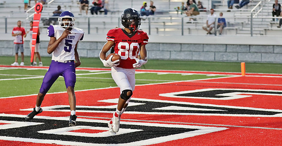 80 Tyus Wills (9)