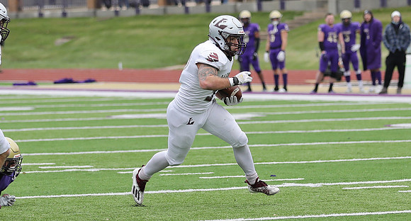 37 Ben Michalowski (5)