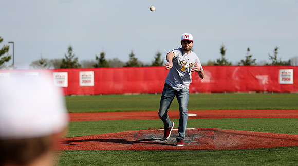 2017 Strike Out Cancer (57)