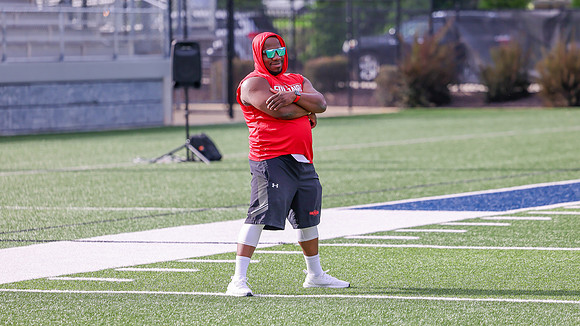 Coach Jeff Russell (5)