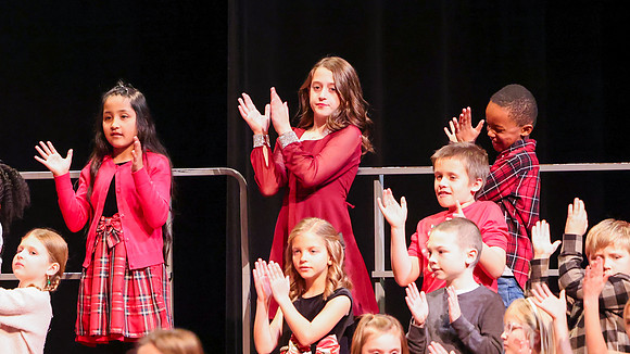 12 -9-24 Kyla School Winter Concert (11)